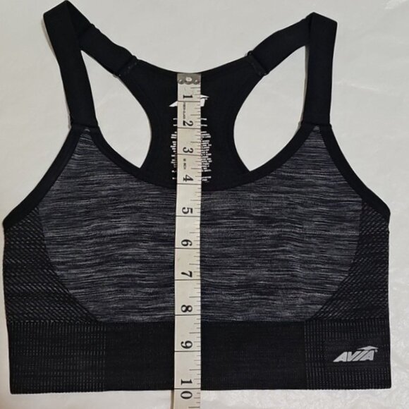 Avia Women's Medium Racerback Sports Bra (no pads) Used - Picture 12 of 16